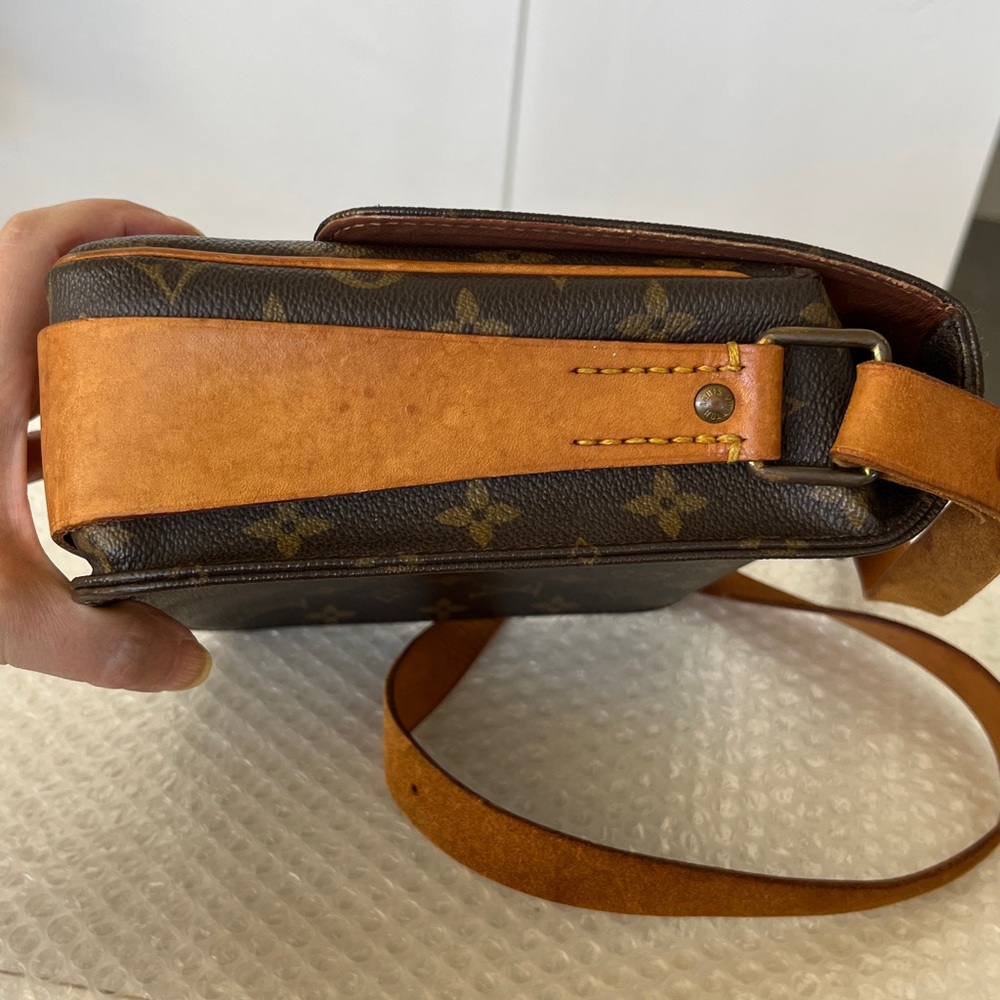 Louis Vuitton Monogram Canvas Cartouchiere MM Crossbody - Picture 4 of 12